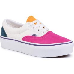 Tenisówki VANS - Era Platform VN0A3WLUWVY1 (Mini Cord) Multi/Tr Wht. Różowe trampki i tenisówki damskie Vans, bez wzorów, ze skóry, bez zapięcia. W wyprzedaży za 299,00 zł.