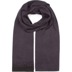 Szal Trussardi Jeans Kint Scarf Porta Logo Mistolana 57Z00143. Niebieskie szaliki damskie Trussardi Jeans, bez wzorów, z jeansu. W wyprzedaży za 129,00 zł.