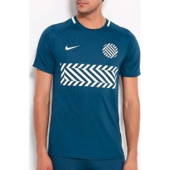 Nike Koszulka męska Boys' Dry Academy Football Top niebieska r. M (859936 425). Niebieskie koszulki sportowe męskie Nike, m, do piłki nożnej. Za 69,00 zł.