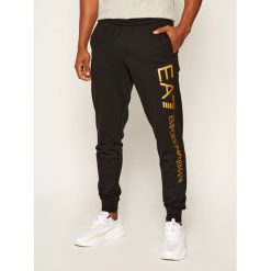 Spodnie dresowe EA7 Emporio Armani 8NPPC1 PJ05Z 1203. Czarne jeansy męskie EA7 Emporio Armani, m, bez wzorów, z jeansu. Za 419,00 zł.