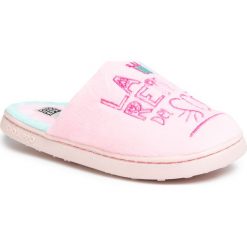 Kapcie GIOSEPPO - Sajonia 56021 Pink. Różowe sandały dziewczęce Gioseppo, z tworzywa sztucznego, bez zapięcia. Za 109,00 zł.