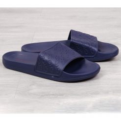 Klapki męskie basenowe granatowe Cross Jeans FF1R4087C - granatowy. Niebieskie klapki męskie Cross Jeans, bez wzorów, z jeansu. Za 41,99 zł.