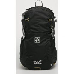 Jack Wolfskin - Plecak. Czarne plecaki męskie marki Jack Wolfskin, w paski, z materiału, małe. W wyprzedaży za 319,90 zł.