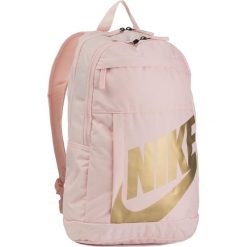 Plecak NIKE - BA5876 682 Różowy. Różowe plecaki męskie Nike, bez wzorów, z materiału, sportowe. Za 109,00 zł.