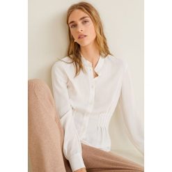 Mango - Koszula Milano. Czarne bluzki damskie marki Mango, s, z poliesteru, ze stójką, z długim rękawem. W wyprzedaży za 49,90 zł.