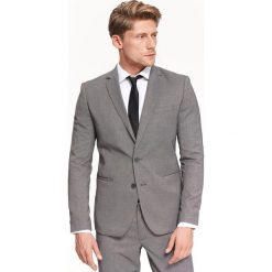 Marynarka męska od garnituru, ze strukturalnej tkaniny o kroju slim. Szare marynarki męskie Top Secret, na lato, m, bez wzorów, z tkaniny, eleganckie. W wyprzedaży za 129,99 zł.