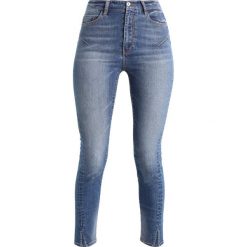 Miss Sixty ALEEN TROUSERS Jeans Skinny Fit blue denim. Niebieskie jeansy damskie relaxed fit marki Miss Sixty, z bawełny. Za 419,00 zł.