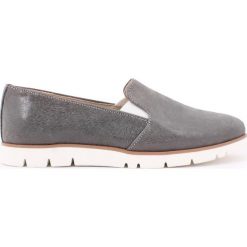 Półbuty - skóra naturalna - model 252 - kolor szary. Szare półbuty damskie Zapato, bez wzorów, ze skóry, bez obcasa, bez zapięcia. W wyprzedaży za 173,40 zł.