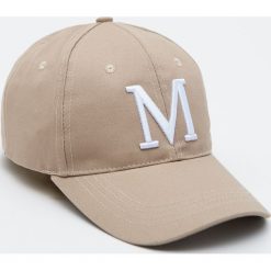 Czapka z daszkiem - Szary. Szare czapki męskie Sinsay, bez wzorów. Za 14,99 zł.