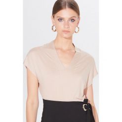 Bluzka typu kimono LENZING™ ECOVERO™ Mohito Cares - Beżowy. Brązowe bluzki damskie Mohito, xs. W wyprzedaży za 19,99 zł.