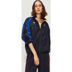 Levi's - Kurtka x Peanuts. Czarne kurtki damskie Levi's®, s, bez wzorów, z poliesteru, krótkie, bez kaptura. Za 419,90 zł.