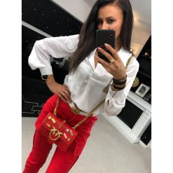 Koszula ,,SATIN SPRING’’ śmietanka. Bluzki damskie Divinostyle, na co dzień, s, bez wzorów, z poliesteru, eleganckie, bez kołnierzyka, bez rękawów. Za 119,00 zł.