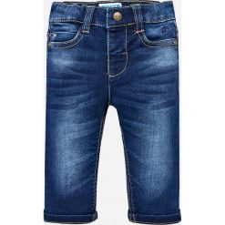 Mayoral - Jeansy dziecięce 74-98 cm. Szare spodnie chłopięce Mayoral, z aplikacjami, z elastanu. W wyprzedaży za 79,90 zł.