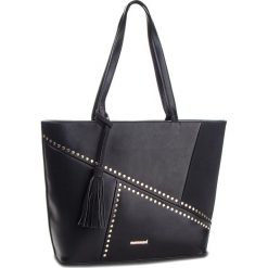 Torebka MONNARI - BAG4830-020 Black. Czarne torebki klasyczne damskie Monnari, z aplikacjami, ze skóry ekologicznej, klasyczne, duże, zdobione, bez dodatków. W wyprzedaży za 139,00 zł.