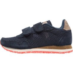 Woden NOA KIDS Tenisówki i Trampki navy. Niebieskie trampki dziewczęce marki Woden, ze skóry. Za 299,00 zł.