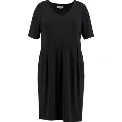 Sukienki: Zalando Essentials Curvy Sukienka z dżerseju black