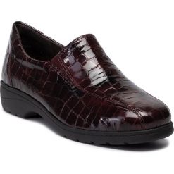 Półbuty CAPRICE - 9-24351-23 Bordeaux Croco 531. Czerwone półbuty damskie Caprice, na co dzień, bez wzorów, ze skóry, bez obcasa, na obcasie, bez zapięcia. Za 249,00 zł.