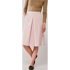 Spódnica Dora pudrowy róż 34 różowy. Różowe spódniczki damskie na wiosnę, s, z elastanu, trapezowe. Za 297,00 zł.