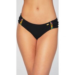 Banana Moon - Figi kąpielowe Karda Quintana. Czarne stroje kąpielowe damskie marki Banana Moon, z haftami, z dzianiny. Za 159,90 zł.