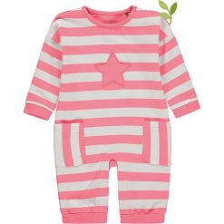Pajacyk w kolorze różowo-białym. Różowe body niemowlęce bellybutton, w paski, z bawełny, bez rękawów. W wyprzedaży za 77,95 zł.