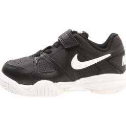 Buty sportowe damskie: Nike Performance CITY COURT 7 (PSV) Obuwie multicourt black/white