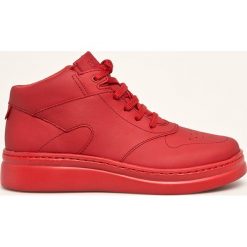 Camper - Buty skórzane. Czerwone buty sportowe damskie Camper, bez wzorów, ze skóry, sportowe. Za 499,90 zł.