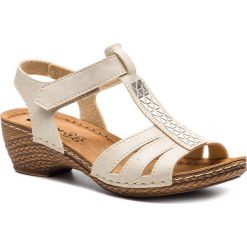 Sandały INBLU - TR186J09 Beige. Brązowe klapki damskie Inblu, bez wzorów, ze skóry ekologicznej, bez obcasa, na obcasie. W wyprzedaży za 59,99 zł.