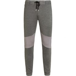 Spodnie ON RUNNING SWEAT-PANTS. Szare spodenki i szorty męskie On Running, s, bez wzorów, z dresówki. Za 520,00 zł.
