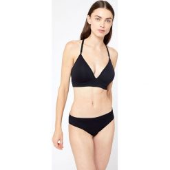 Etam - Biustonosz Demoiselle CF Classique. Czarne biustonosze Etam, bez wzorów, z elastanu. W wyprzedaży za 89,90 zł.