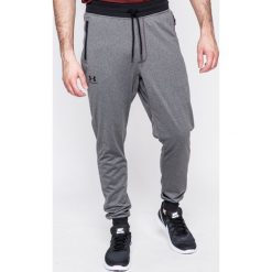 Under Armour - Spodnie Sportstle. Czarne spodnie męskie Under Armour, s, bez wzorów, z elastanu. Za 229,90 zł.