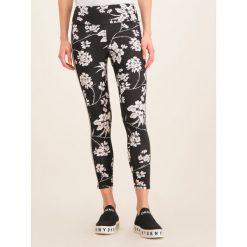 Legginsy DKNY Sport DP9P1930. Czarne spodnie damskie DKNY Sport, m, bez wzorów, z elastanu. W wyprzedaży za 189,00 zł.