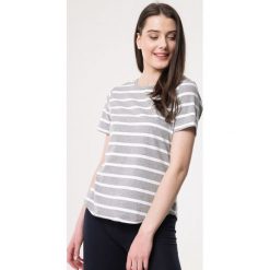 Szaro-Biała T-shirt Cool Headed. Szare bluzki damskie Born2be, xl, bez wzorów, bez kołnierzyka. W wyprzedaży za 34,99 zł.