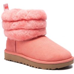 Buty UGG - W Fluff Mini Quilted 1098533 W/Lnt. Różowe kozaki damskie marki Ugg, ze skóry, bez obcasa, bez zapięcia. W wyprzedaży za 469,00 zł.