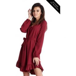 SUKIENKA MASHA W STYLU BOHO. Sukienki damskie ivon, na co dzień, w paski, z elastanu, boho, z falbankami, bez rękawów, asymetryczne. Za 199,00 zł.