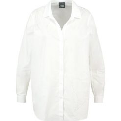 Koszule damskie: Persona by Marina Rinaldi LAZAR CUT BLOUSE Koszula white