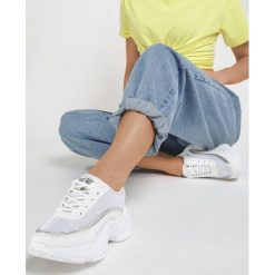 Biało-Srebrne Sneakersy Meilitae. Białe sneakersy damskie Renee. Za 99,99 zł.