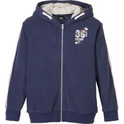 Bluza chłopięca rozpinana z kapturem i podszewką barankiem bonprix ciemnoniebieski. Niebieskie bluzy chłopięce bonprix, z nadrukiem, z poliesteru, eleganckie, bez rękawów, z kapturem. Za 79,99 zł.