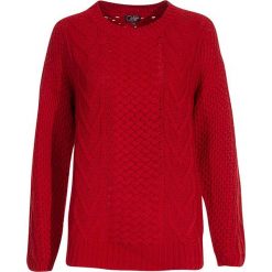 Sweter w kolorze czerwonym. Czerwone swetry damskie Coline, xl, bez wzorów, z dzianiny, bez rękawów, bez kaptura. W wyprzedaży za 89,95 zł.
