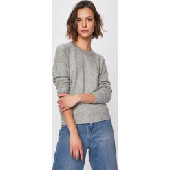 Vero Moda - Sweter. Szare swetry damskie Vero Moda, s, bez wzorów, z elastanu, z krótkim rękawem, krótkie, bez kaptura. W wyprzedaży za 59,90 zł.