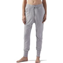 Spodnie Reebok W High Waisted Cotton Jogger (CE2288). Spodnie damskie Reebok. Za 125,99 zł.