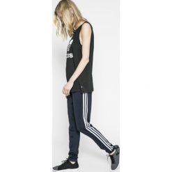 Adidas Performance - Legginsy. Szare legginsy sportowe damskie marki adidas Performance, l, z dzianiny, climalite (adidas). W wyprzedaży za 139,90 zł.