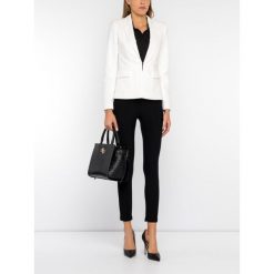 Spodnie materiałowe Marciano Guess 92G102 8824Z. Czarne spodnie damskie MARCIANO GUESS, z aplikacjami, z elastanu. W wyprzedaży za 249,00 zł.
