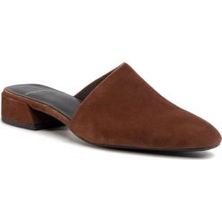 Klapki VAGABOND - Joyce 4908-040-33 Brown. Pomarańczowe klapki damskie Vagabond, bez wzorów, ze skóry, bez obcasa, na obcasie. Za 339,00 zł.