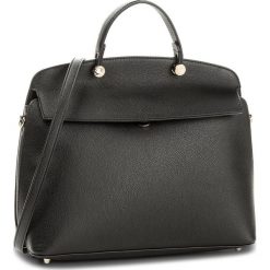 Torebka FURLA - My Piper 960202 B BMX1 OAS Onyx. Czarne torebki klasyczne damskie Furla, bez wzorów, ze skóry, klasyczne, bez dodatków. W wyprzedaży za 989,00 zł.