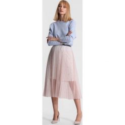 Jasnoniebieski Sweter Around Us. Niebieskie swetry klasyczne damskie marki other, na jesień, l. Za 79,99 zł.