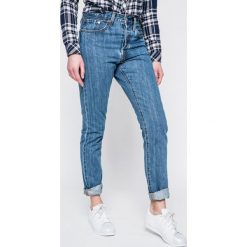 Spodnie damskie: Levi's - Jeansy 501