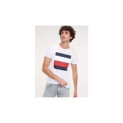 T-shirty z krótkim rękawem Tommy Hilfiger MW0MW11405 EMBOSSED BOX. Białe t-shirty męskie TOMMY HILFIGER, xl, bez wzorów, bez kołnierzyka, krótkie. Za 177,91 zł.