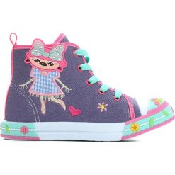 Fioletowe Trampki Girl Dolls. Fioletowe trampki chłopięce marki Born2be, z materiału, z okrągłym noskiem, na zamek. Za 29,99 zł.