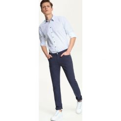 Koszula długi rękaw męska regular fit. Różowe koszule męskie m, z bawełny, sportowe. W wyprzedaży za 49,99 zł.