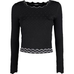 Guess Sweter. Swetry damskie Guess, z aplikacjami, z tkaniny, z długim rękawem, długie, bez kaptura. Za 149,00 zł.